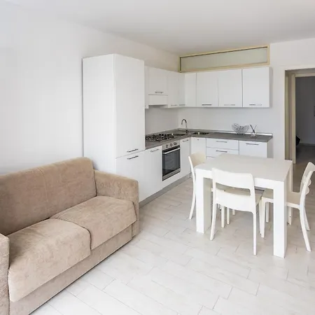 Apartament Condoluci *