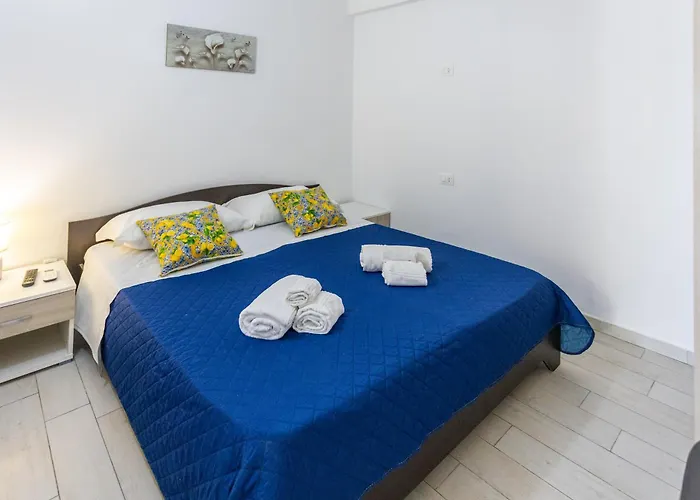 דירה Condoluci טרופאה